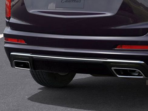 New 2025 Cadillac XT6 Luxury image 14