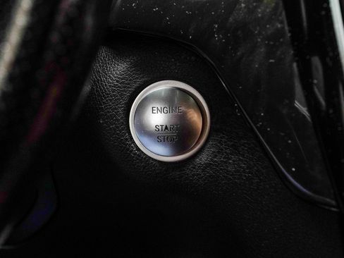 Used 2018 Mercedes-Benz GLE 43 AMG 4MATIC Coupe image 32