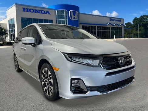 New 2026 Honda Odyssey Elite image 9