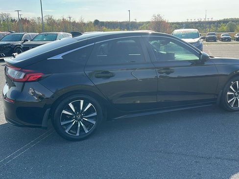 Used 2022 Honda Civic EX-L image 5