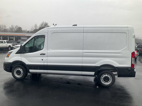New 2026 Ford Transit 250 148 Medium Roof RWD image 8