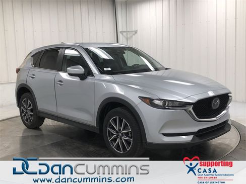 Used 2018 MAZDA CX-5 Touring image 1
