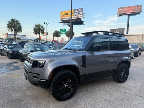 Used 2021 Land Rover Defender 90 X-Dynamic S image 7