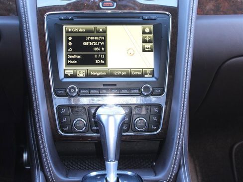 Used 2015 Bentley Flying Spur W12 image 14