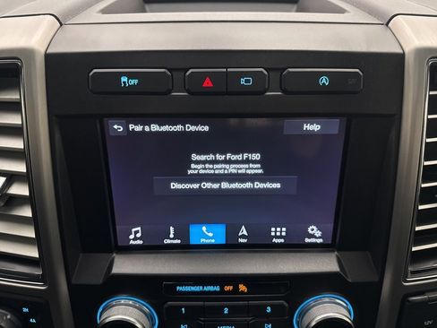 Used 2018 Ford F150 Platinum w/ Equipment Group 701A Luxury image 31