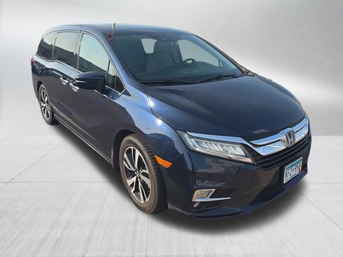Used 2019 Honda Odyssey Elite image 3
