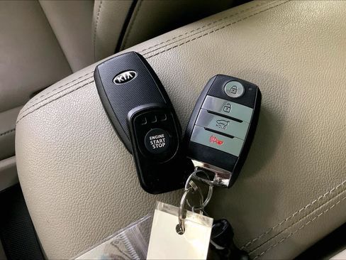 Used 2019 Kia Sportage EX w/ EX Premium Package FWD image 14