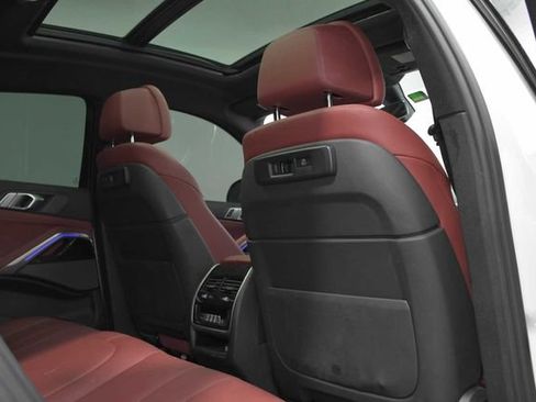 Used 2021 BMW X6 sDrive40i w/ M Sport Package RWD image 16