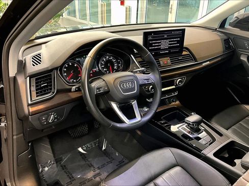 Certified 2023 Audi Q5 2.0T Premium w/ Convenience Package image 18