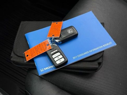 Used 2017 Honda Ridgeline RTL image 6