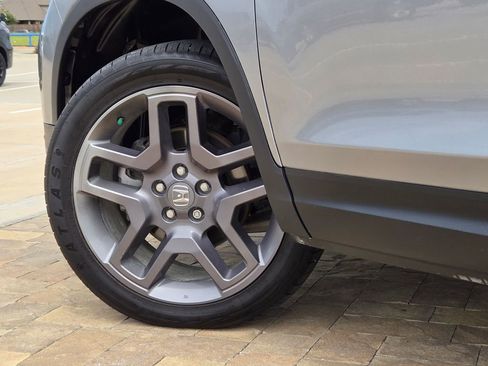 Used 2022 Honda Passport EX-L image 29