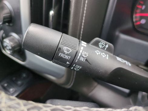 Used 2016 GMC Sierra 1500 SLE w/ SLE Value Package image 25