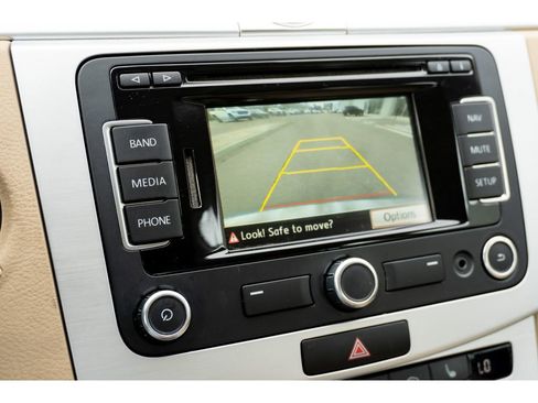 Used 2014 Volkswagen CC Sport image 21