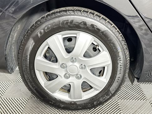 Used 2022 Kia Rio S image 31