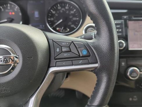 Used 2020 Nissan Rogue SL w/ Premium Package image 8