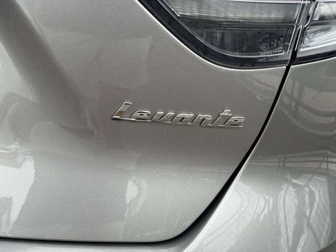 Used 2022 Maserati Levante GT AWD/4WD image 13