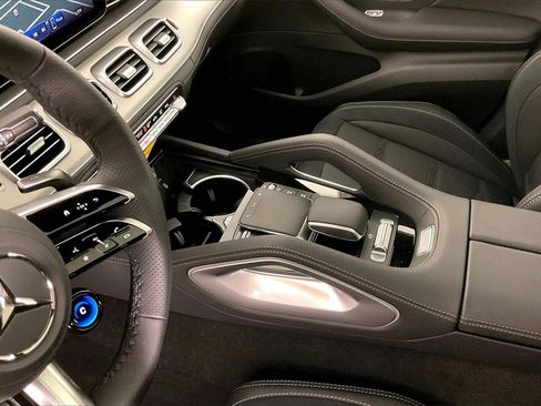 New 2026 Mercedes-Benz GLE 53 AMG 4MATIC Coupe image 8