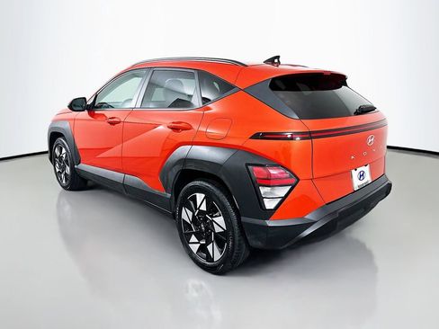 Certified 2025 Hyundai Kona SEL image 7