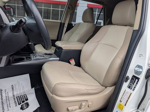 Used 2021 Toyota 4Runner SR5 Premium w/ Moonroof Package image 12