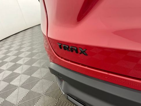 New 2026 Chevrolet Trax RS w/ Sunroof Package image 19