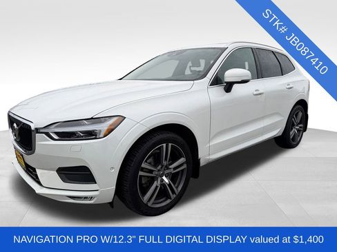 Used 2018 Volvo XC60 T6 Momentum w/ Advanced Package image 3