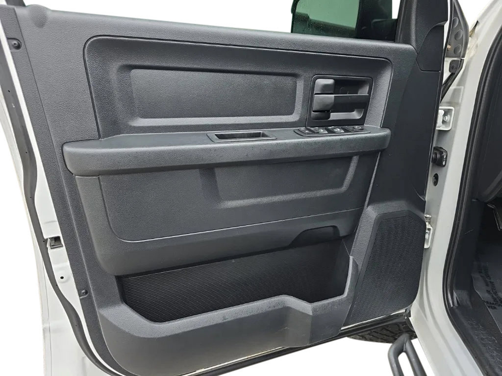 Used 2016 RAM 1500 Tradesman w/ Popular Equipment Group AWD/4WD image 12