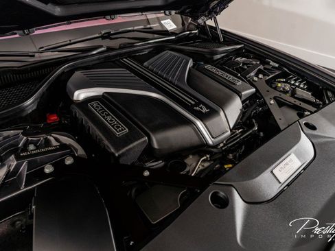 Used 2022 Rolls-Royce Ghost Black Badge image 5