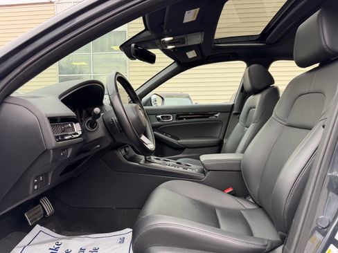 Certified 2024 Honda Civic Sport Touring image 12