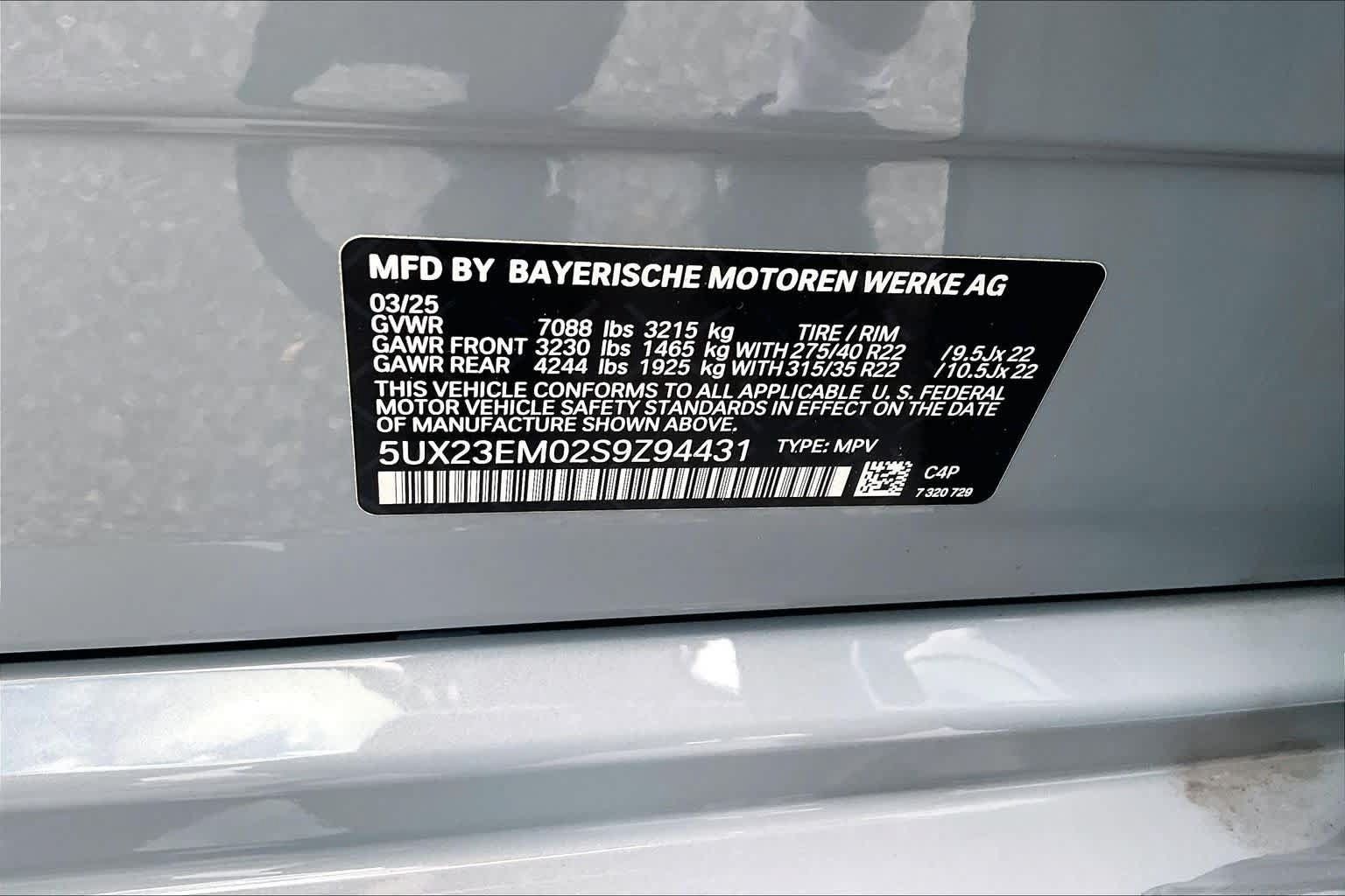 Used 2025 BMW X7 xDrive40i w/ M Sport Package AWD/4WD image 39