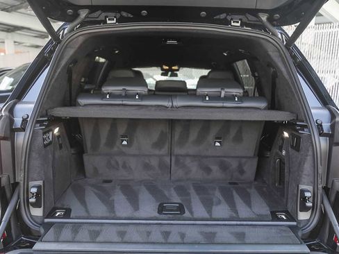 Used 2026 BMW X7 M60i w/ Climate Comfort Package image 22