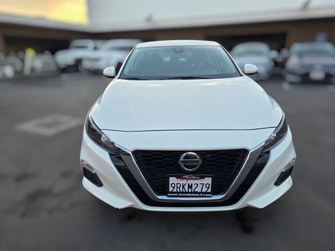 Used 2022 Nissan Altima 2.5 S FWD image 6