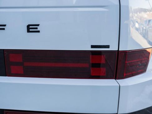 Used 2024 Hyundai Santa Fe Calligraphy image 7