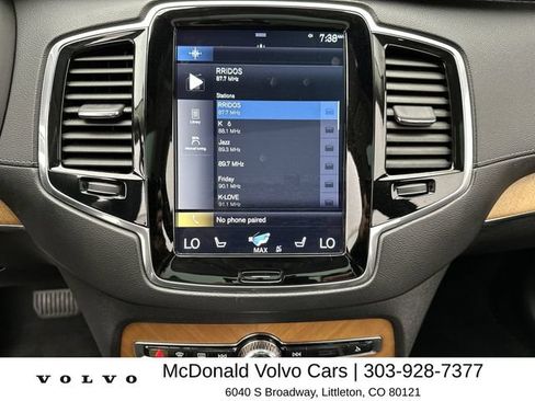 Used 2020 Volvo XC90 T6 Inscription w/ Protection Package Premier AWD/4WD image 16