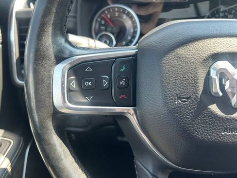 Used 2019 RAM 1500 Laramie AWD/4WD image 32