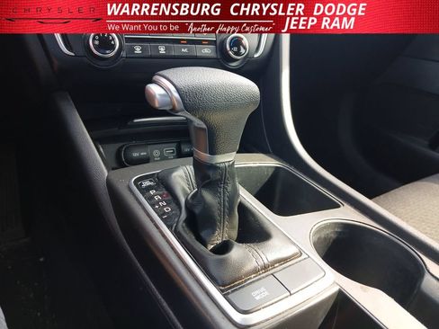 Used 2018 Kia Optima LX w/ 17" Alloy Wheels Package FWD image 26