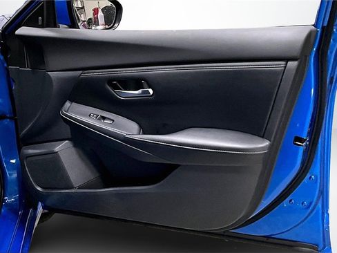 Used 2022 Nissan Sentra SV image 26