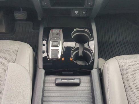 Used 2020 Honda Passport Touring image 16