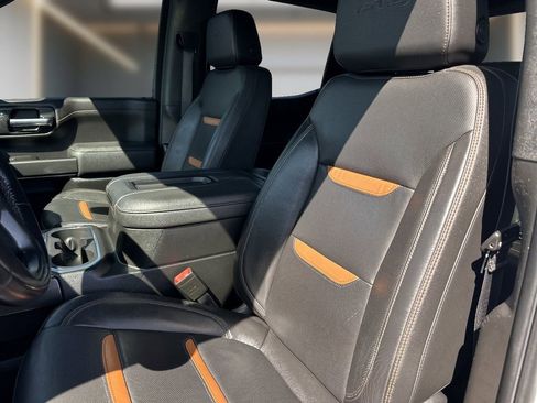 Used 2021 GMC Sierra 1500 AT4 w/ AT4 Premium Package image 7