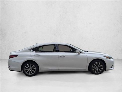 Used 2019 Lexus ES 350 image 4