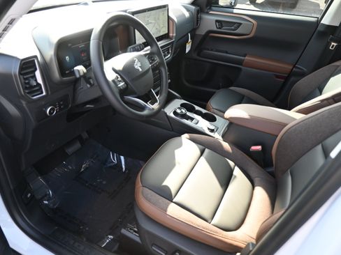 New 2026 Ford Bronco Sport Outer Banks AWD/4WD image 15
