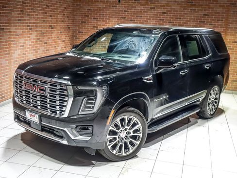Used 2025 GMC Yukon Denali image 6