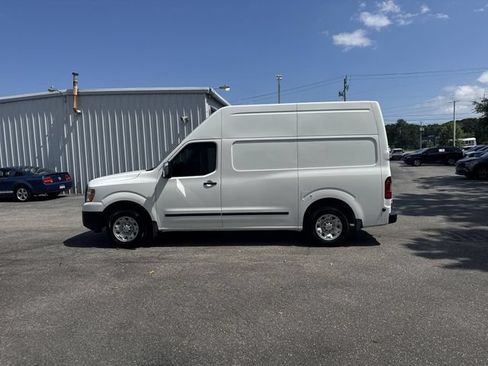 Used 2016 Nissan NV 2500 SV w/ Technology Package RWD image 8