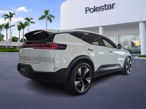 Used 2025 Polestar Polestar 3 image 4