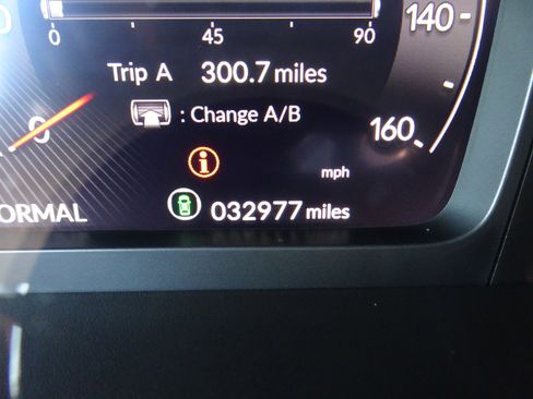 Used 2023 Acura Integra A-Spec image 24