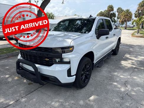 Used 2021 Chevrolet Silverado 1500 Custom AWD/4WD image 1