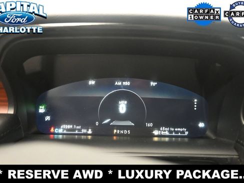 Used 2023 Lincoln Nautilus Reserve w/ Luxury Package AWD/4WD image 13