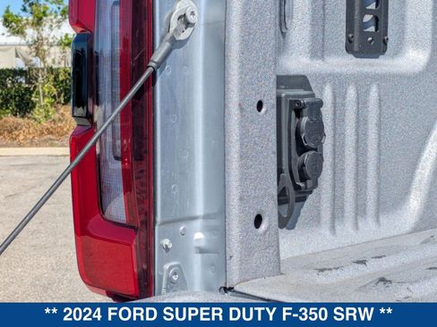 Used 2024 Ford F350 Limited image 15