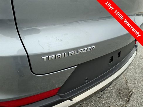 New 2026 Chevrolet TrailBlazer ACTIV w/ Convenience Package image 9