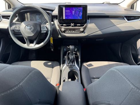 Used 2024 Toyota Corolla LE FWD image 10