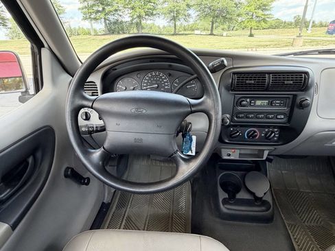 Used 2000 Ford Ranger XL RWD image 14